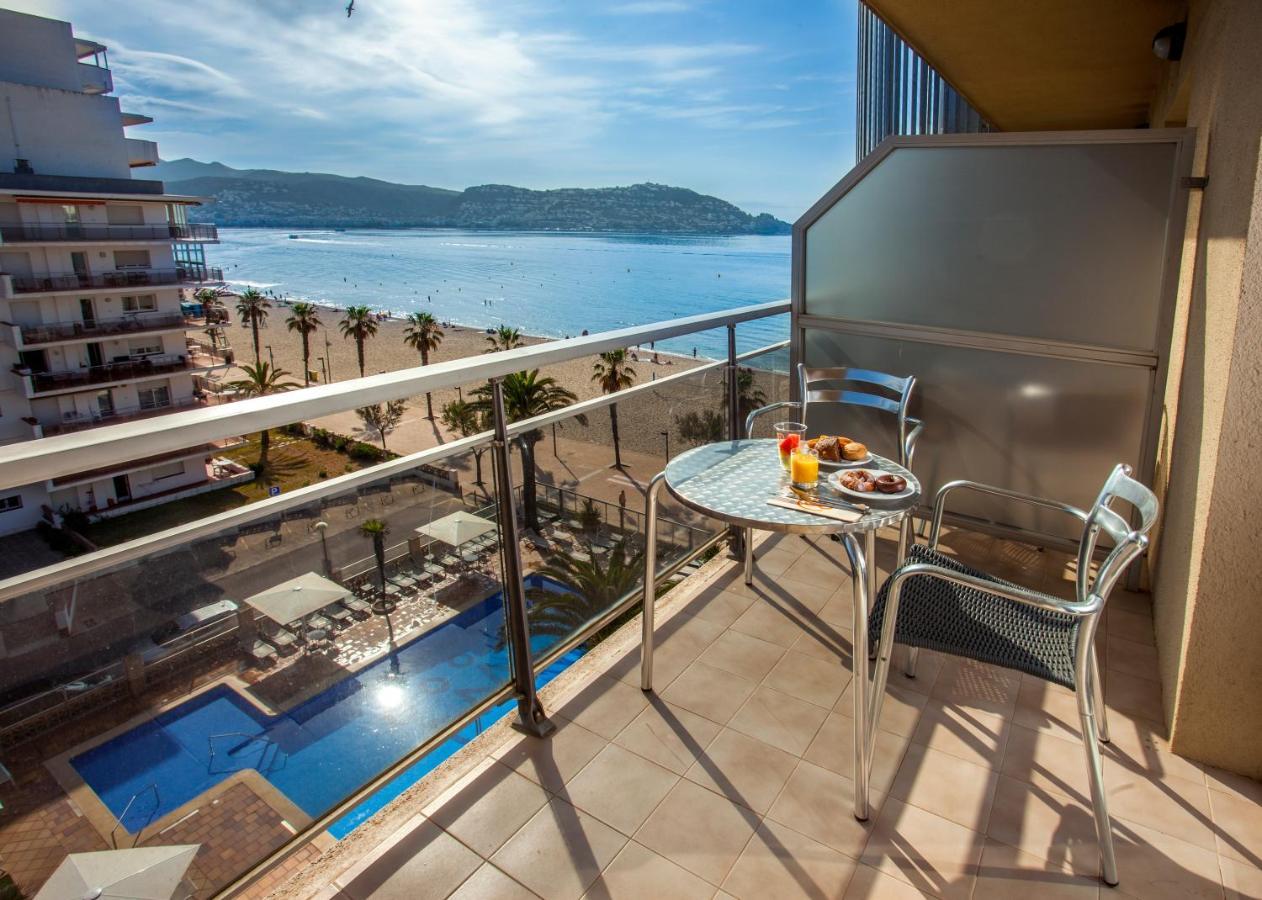 Hotel Monterrey Roses By Pierre & Vacances Exterior photo